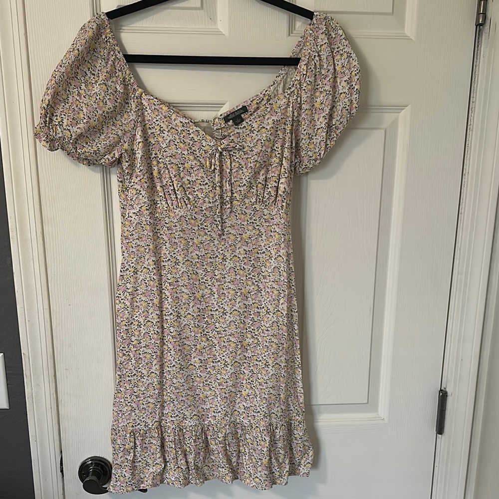 Floral Puff Sleeve Dress